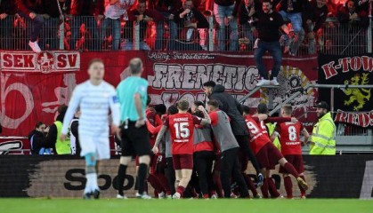 开云移动端-红魔驯服大黑马，13年后又有德乙球队进德国杯决赛